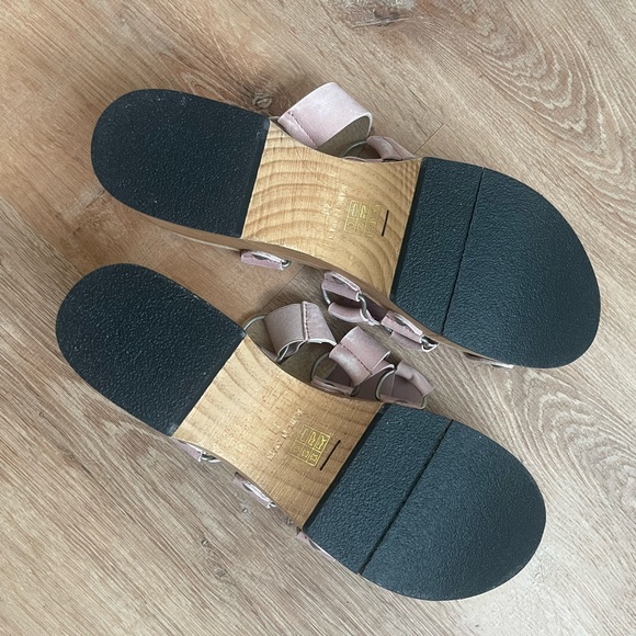 NWOB Free People Virgo Switchback Clog Sandals 41 10.5 - Picture 6 of 8